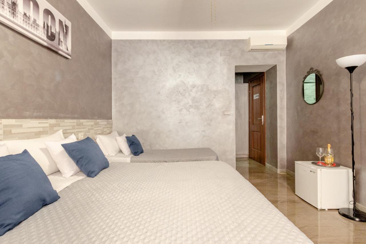 Unique Casa de hóspedes 3*